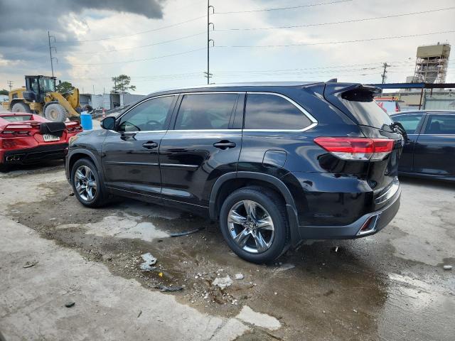 Photo 2 from auction – 2017 TOYOTA HIGHLANDER with VIN 5TDYZRFH1HS200226