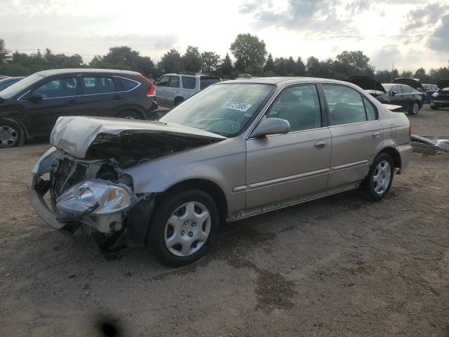 HONDA CIVIC EX 2000 with VIN 1HGEJ8644YL013079 - Photo from auction