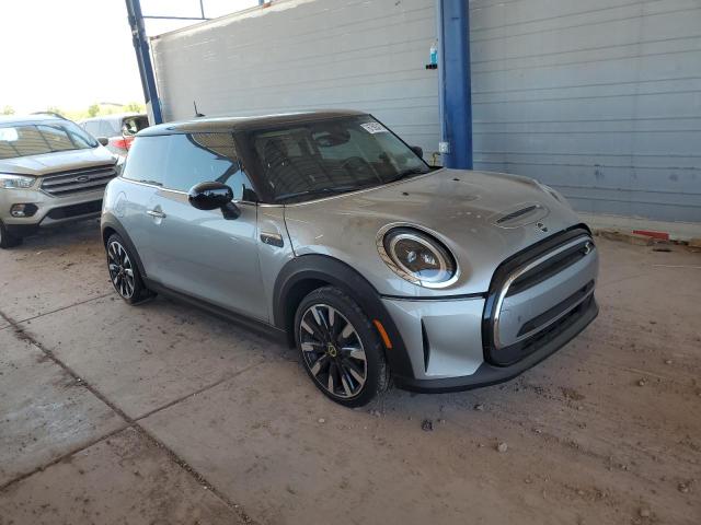 Zdjęcie 4 z aukcji – 2024 MINI COOPER SE z VIN WMW13DJ01R2V85624