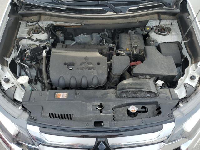 Photo 12 from auction – 2018 MITSUBISHI OUTLANDER with VIN JA4AZ2A31JZ012776
