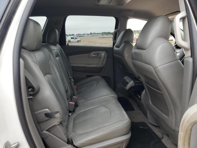 Photo 11 from auction – 2010 CHEVROLET TRAVERSE L with VIN 1GNLRFED2AS145152