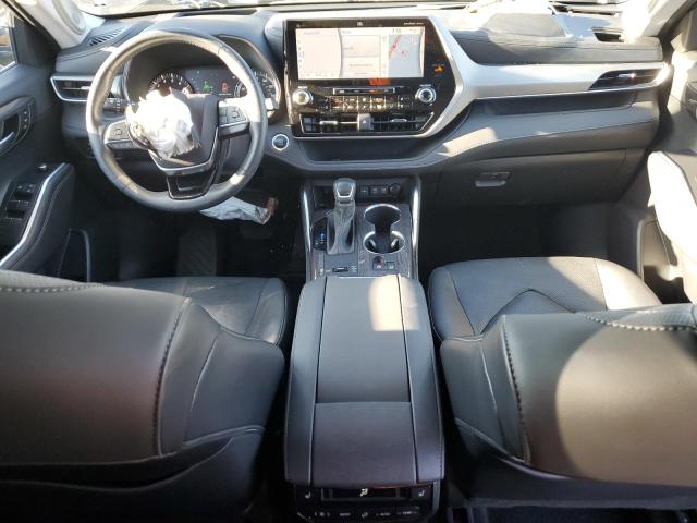 Photo 8 from auction – 2021 TOYOTA HIGHLANDER with VIN 5TDFZRAHXMS057446