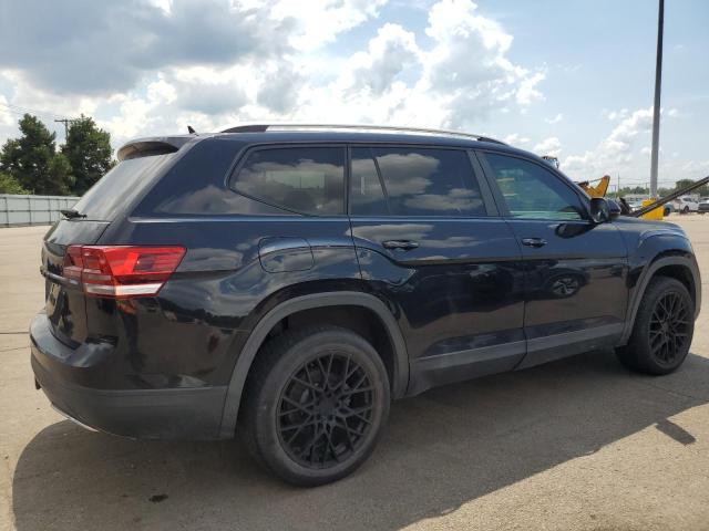 Photo 3 from auction – 2018 VOLKSWAGEN ATLAS SE with VIN 1V2LR2CA7JC541497