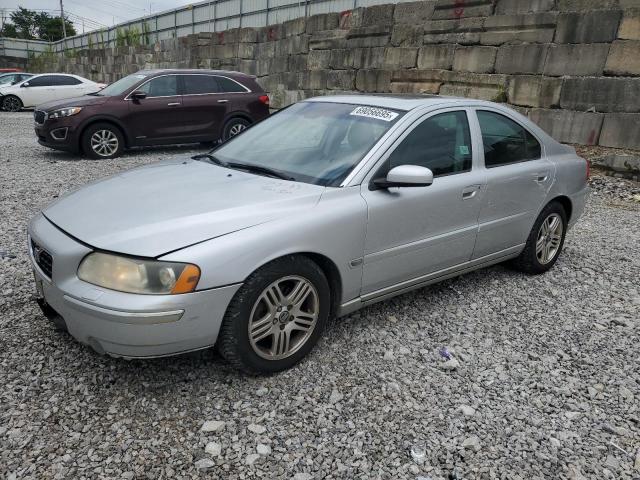 VOLVO S60 2005 with VIN YV1RS592852471225 - Photo from auction
