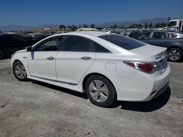 Photo 2 from auction – 2015 HYUNDAI SONATA HYB with VIN KMHEC4A48FA137708