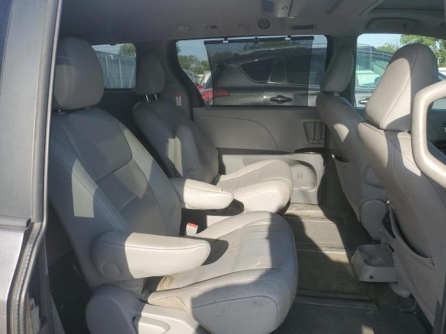 Photo 11 from auction – 2015 TOYOTA SIENNA XLE with VIN 5TDDK3DC2FS094437