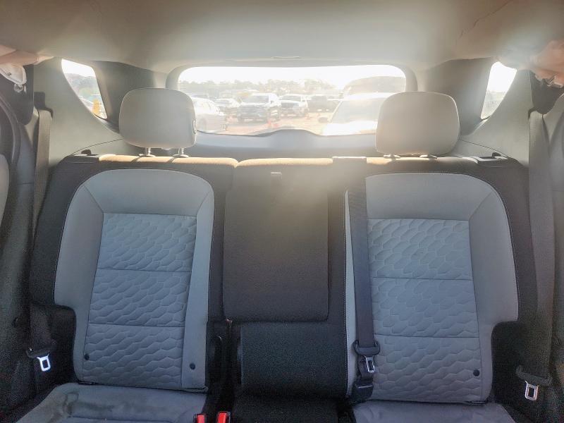 Photo 10 from auction – 2018 CHEVROLET EQUINOX LS with VIN 3GNAXHEV5JS628933
