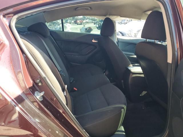 Photo 10 from auction – 2018 KIA FORTE LX with VIN 3KPFK4A72JE223804