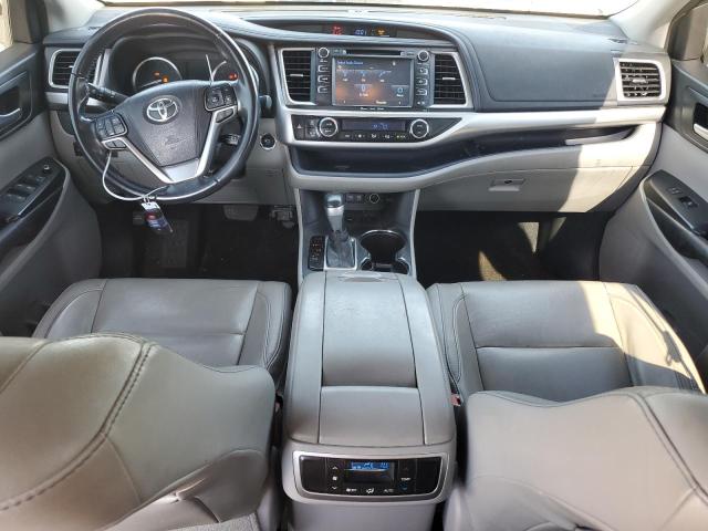 Photo 8 from auction – 2017 TOYOTA HIGHLANDER with VIN 5TDKZRFH7HS512315