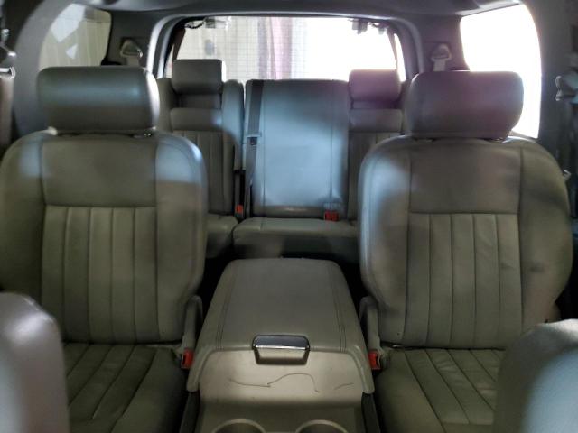 Photo 10 from auction – 2004 LINCOLN NAVIGATOR with VIN 5LMFU28R24LJ28864