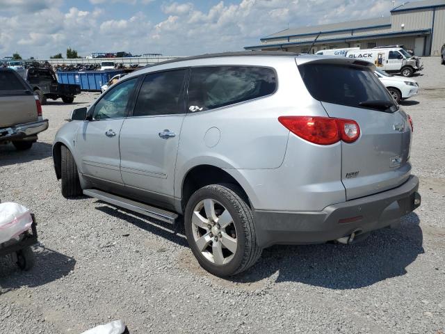 Photo 2 from auction – 2010 CHEVROLET TRAVERSE L with VIN 1GNLRHED3AJ210821