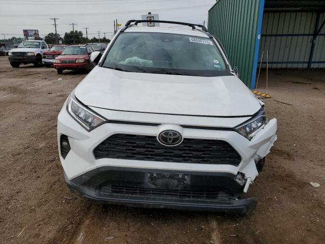 Photo 5 from auction – 2020 TOYOTA RAV4 XLE with VIN JTMW1RFVXLD048438