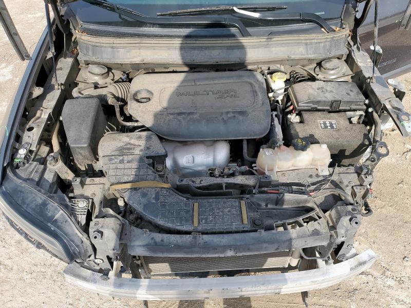 Photo 12 from auction – 2019 JEEP CHEROKEE L with VIN 1C4PJLLB6KD405320