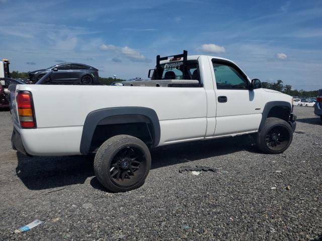 Photo 3 from auction – 2005 GMC SIERRA C25 with VIN 1GTHC24295E240157