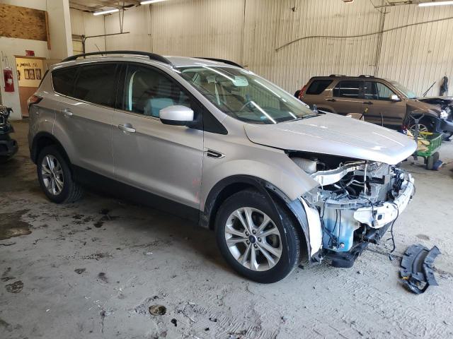 Photo 4 from auction – 2018 FORD ESCAPE SE with VIN 1FMCU0GD5JUC35560