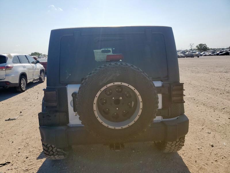Photo 6 from auction – 2015 JEEP WRANGLER U with VIN 1C4BJWFG7FL546198