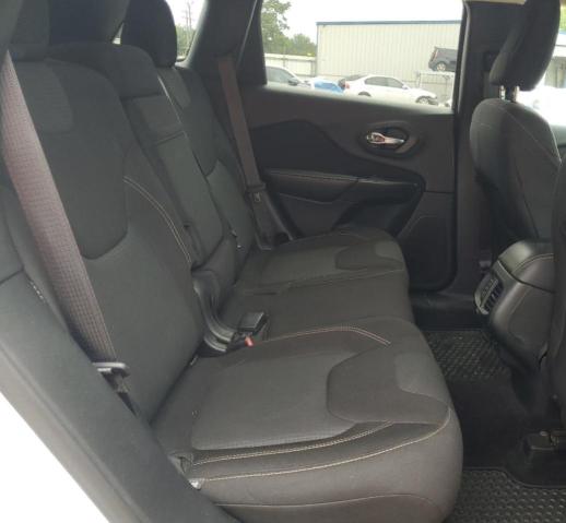Photo 10 from auction – 2016 JEEP CHEROKEE L with VIN 1C4PJMCS6GW102832
