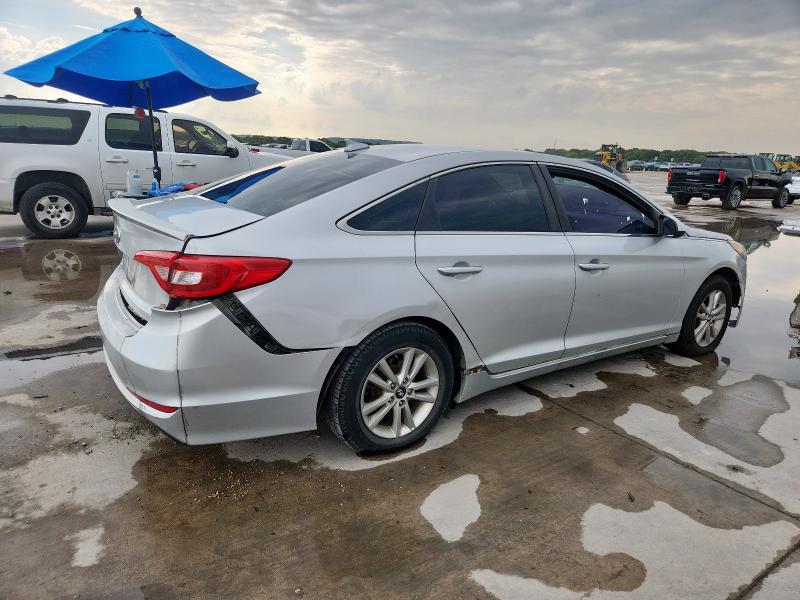Photo 3 from auction – 2017 HYUNDAI SONATA SE with VIN 5NPE24AF5HH552554