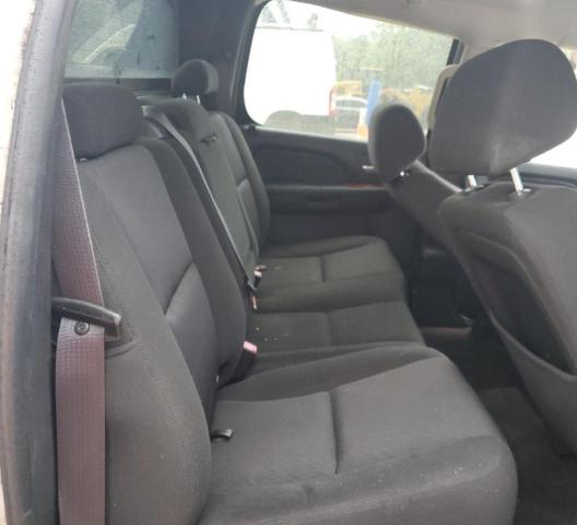 Photo 10 from auction – 2011 CHEVROLET AVALANCHE LS with VIN 3GNMCEE04BG178093