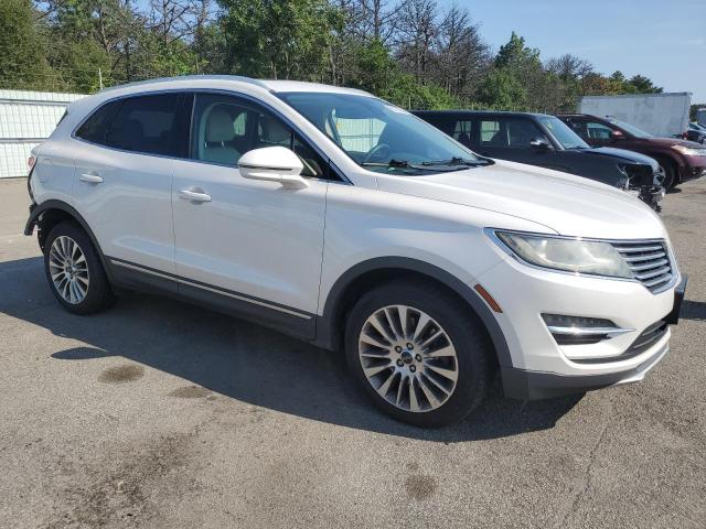 Photo 4 from auction – 2017 LINCOLN MKC RESERV with VIN 5LMCJ3D92HUL19045
