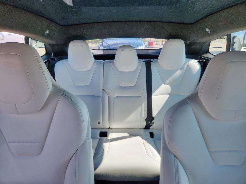 Photo 10 from auction – 2017 TESLA MODEL S with VIN 5YJSA1E16HF214601