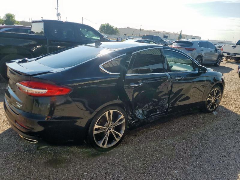 Photo 3 from auction – 2020 FORD FUSION TIT with VIN 3FA6P0K93LR117907