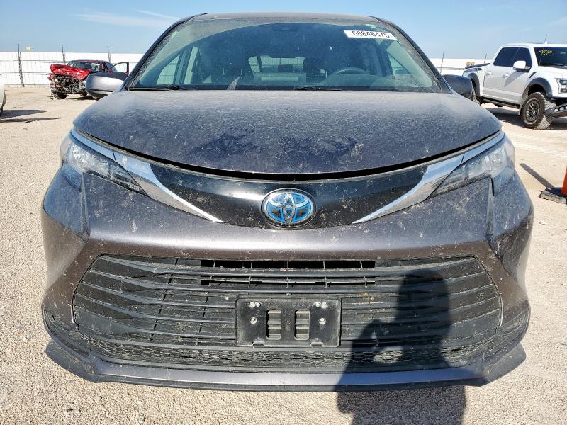 Photo 5 from auction – 2023 TOYOTA SIENNA LE with VIN 5TDKRKEC5PS154482