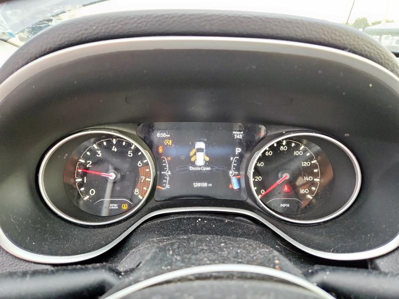 Photo 9 from auction – 2018 JEEP COMPASS LA with VIN 3C4NJCBB3JT287048