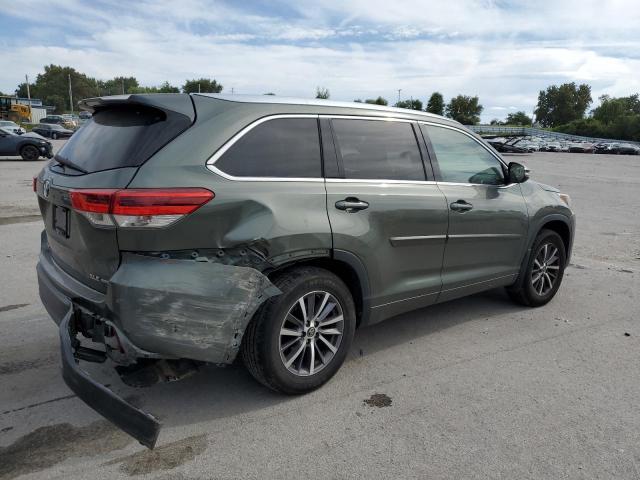 Photo 3 from auction – 2018 TOYOTA HIGHLANDER with VIN 5TDJZRFH4JS804778