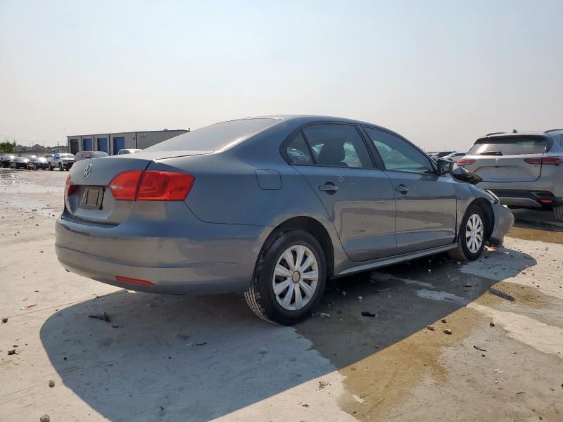 Photo 3 from auction – 2014 VOLKSWAGEN JETTA BASE with VIN 3VW2K7AJ2EM256466