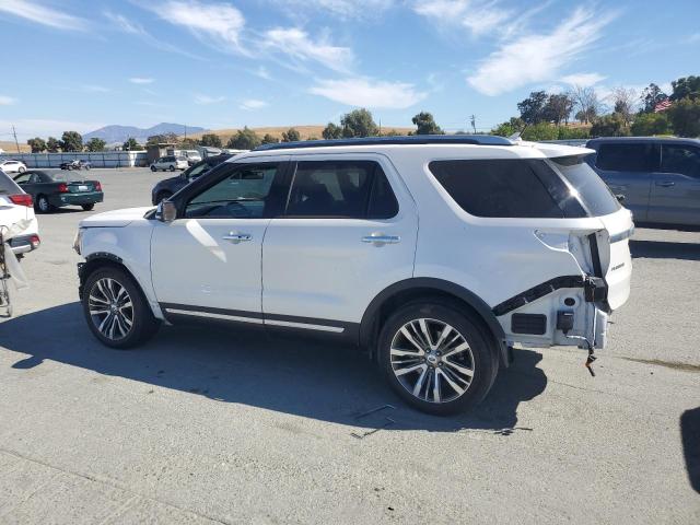 Photo 2 from auction – 2019 FORD EXPLORER PLATINUM with VIN 1FM5K8HT0KGA77485