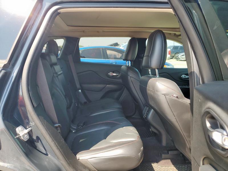 Photo 11 from auction – 2016 JEEP CHEROKEE T with VIN 1C4PJMBS6GW241294