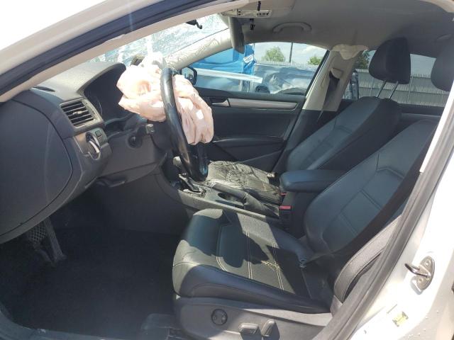Photo 7 from auction – 2014 VOLKSWAGEN PASSAT S with VIN 1VWAS7A31EC064213
