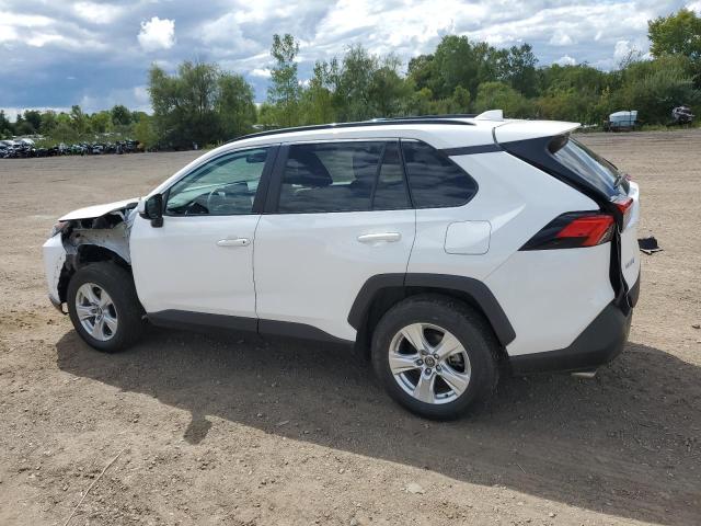 Photo 2 from auction – 2021 TOYOTA RAV4 XLE with VIN 2T3P1RFV4MW154490