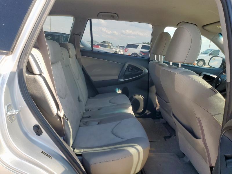 Photo 11 from auction – 2009 TOYOTA RAV4 with VIN JTMZF33V39D002278