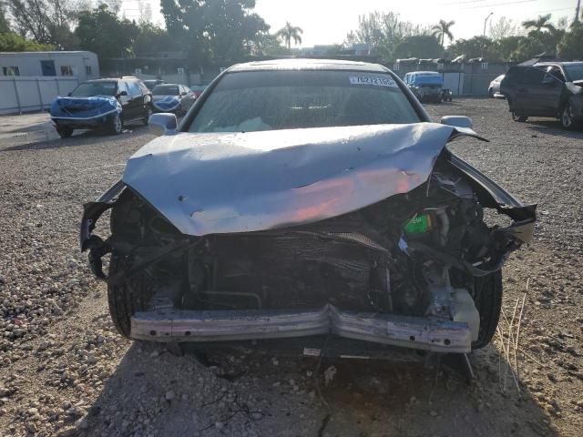 Photo 5 from auction – 2002 ACURA 1.6EL PREM with VIN JH4DC548X2C037269