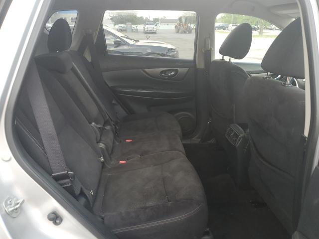 Photo 11 from auction – 2016 NISSAN ROGUE S with VIN JN8AT2MT2GW027949
