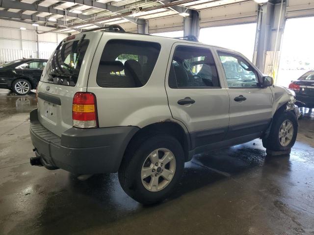 Photo 3 from auction – 2005 FORD ESCAPE XLT with VIN 1FMYU93165DA21544