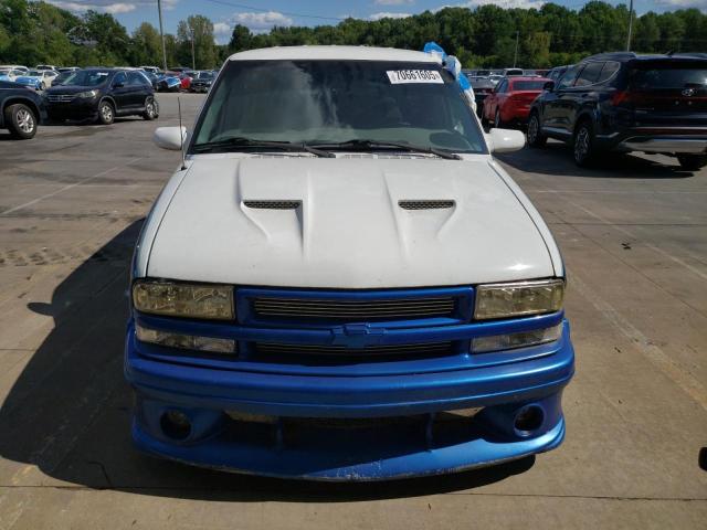 Photo 5 from auction – 2001 CHEVROLET BLAZER with VIN 1GNCS18W31K242316