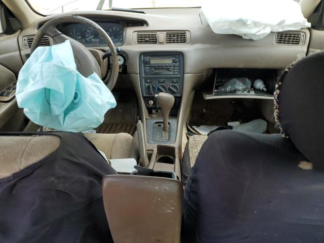 Photo 8 from auction – 2000 TOYOTA CAMRY CE with VIN 4T1BG22K3YU969094