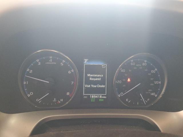 Photo 9 from auction – 2017 TOYOTA RAV4 LIMIT with VIN JTMYFREV2HJ713966