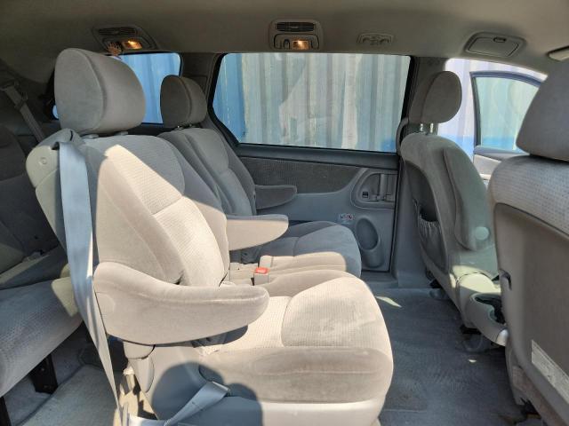 Photo 11 from auction – 2008 TOYOTA SIENNA CE with VIN 5TDZK23C58S104740