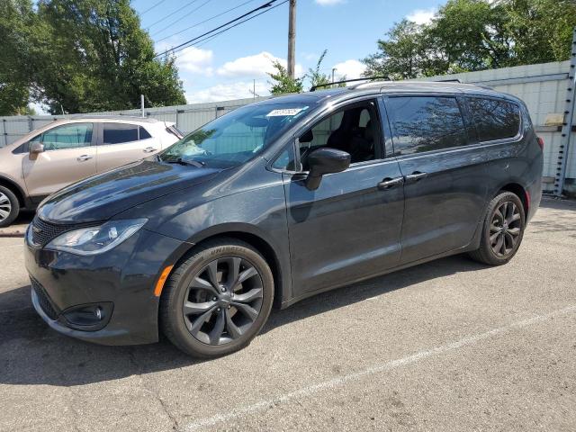 Photo 1 from auction – 2020 CHRYSLER PACIFICA TOURING L PLUS with VIN 2C4RC1EG5LR105945