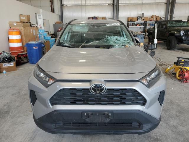Photo 5 from auction – 2019 TOYOTA RAV4 LE with VIN 2T3G1RFV9KW075359