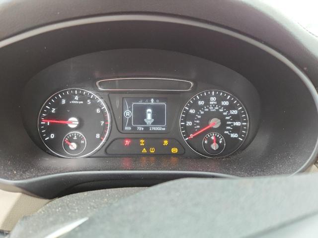 Photo 9 from auction – 2018 KIA SORENTO LX with VIN 5XYPGDA33JG427615
