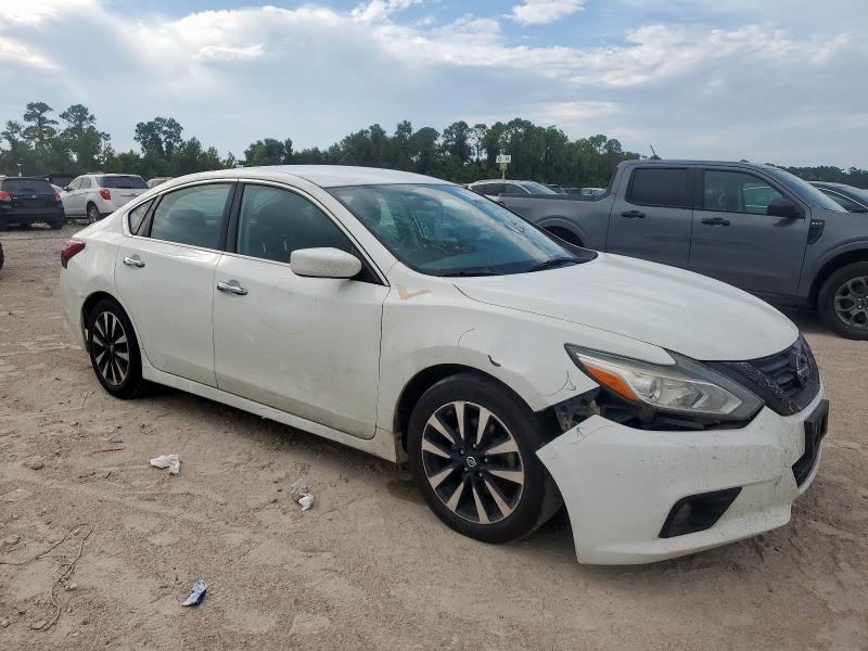 Photo 4 from auction – 2018 NISSAN ALTIMA 2.5 with VIN 1N4AL3AP0JC243256