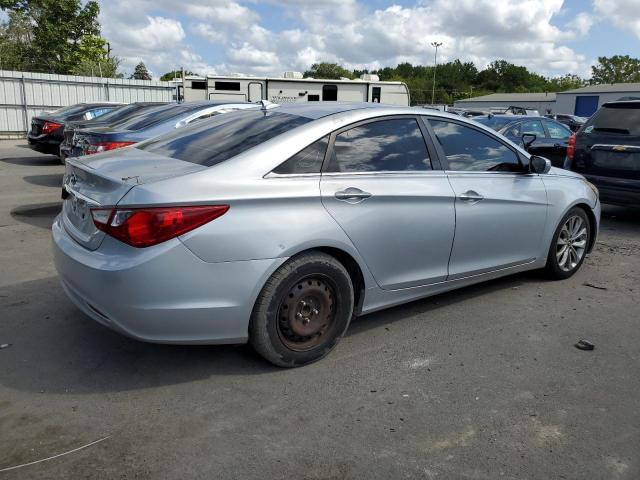 Photo 3 from auction – 2012 HYUNDAI SONATA GLS with VIN 5NPEB4AC3CH450054