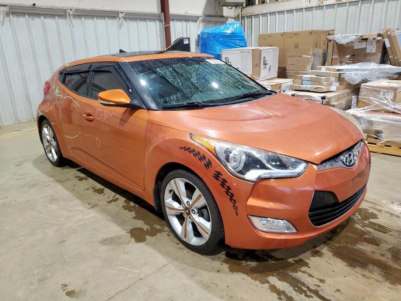 Photo 4 from auction – 2016 HYUNDAI VELOSTER with VIN KMHTC6AD7GU286257
