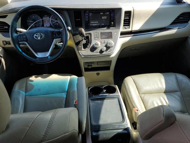 Photo 8 from auction – 2017 TOYOTA SIENNA XLE with VIN 5TDYZ3DC6HS868902