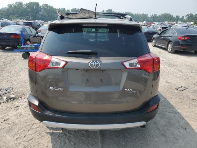 Photo 6 from auction – 2015 TOYOTA RAV4 XLE with VIN JTMRFREV2FD151390